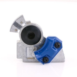 TR035092 | Bracket Mount Service Gladhand (37 Degree)
